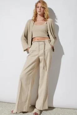 Luisa Cerano Broek 678538/3267-0713 Online