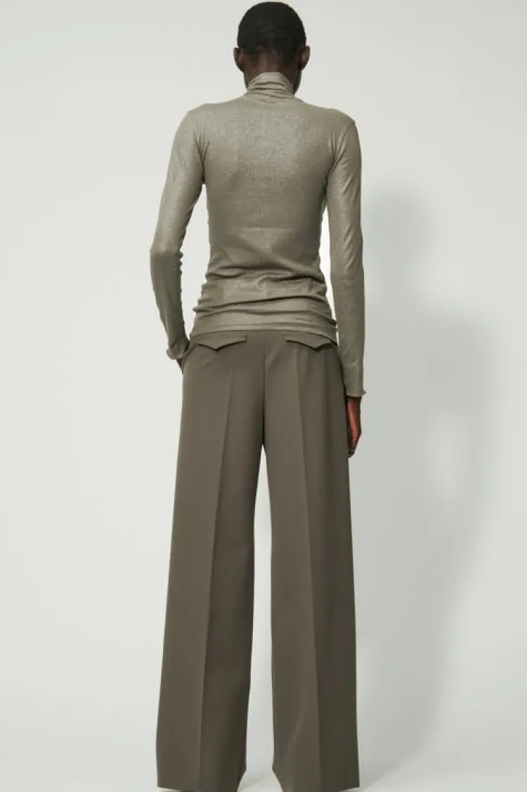 Luisa Cerano Trui 388073/7757-3549 Online