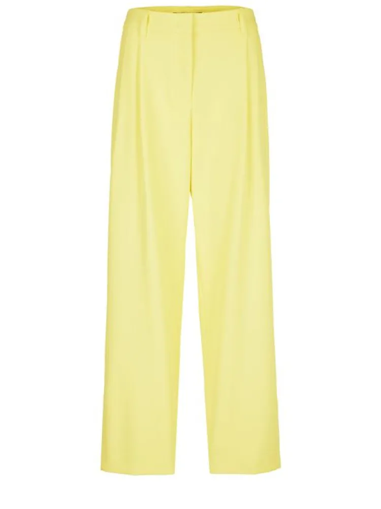 Marc Cain Collections Broek WC 81.24 W03 Geel Sale