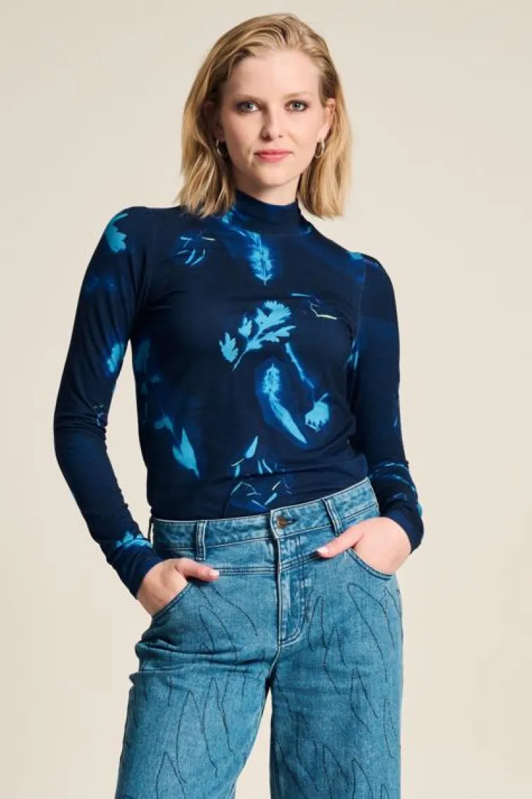 POM Amsterdam Sweater SP7945 Clearance